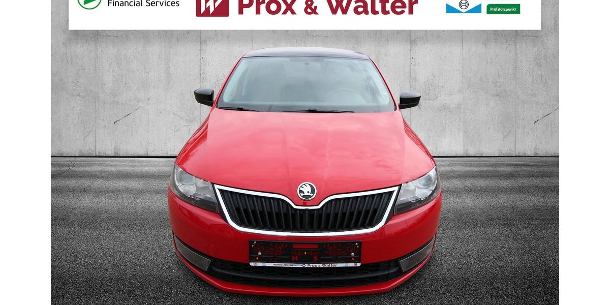 Skoda Rapid 1.2 TSI Spaceback Style Plus XENON+PANO 149.251 km 7.290 &euro; Hagenow 19230