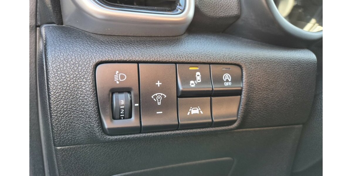 Kia Sportage Black Edition 4WD Automatik, Leder, Apple 28.421 km 24.890 &euro; Rodgau 63110