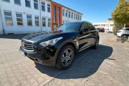 INFINITI FX
