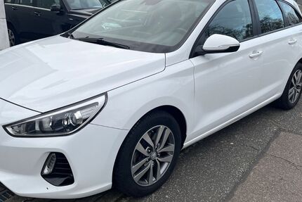 Hyundai i30 154.900 km 10.450 € Mannheim 68199