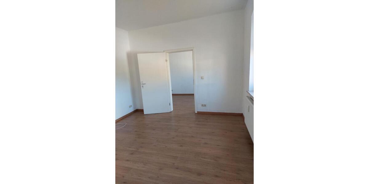 Etagenwohnung Bad Lauchstädt - 2 Zimmer, 51 m&sup2;, 392&euro; | Angebot:26311535