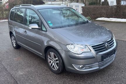 VW Touran 182.000 km 3.799 &euro; Illingen/Schützingen 75428