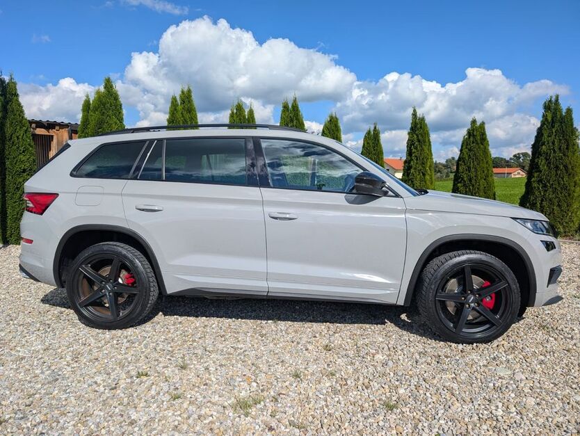 Skoda Kodiaq 224.800 km 23.900 € Hofstetten 86928