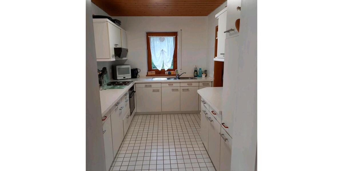 Erdgeschoßwohnung Oberderdingen - 3 Zimmer, 100 m&sup2;, 1.000&euro; | Angebot:24849081