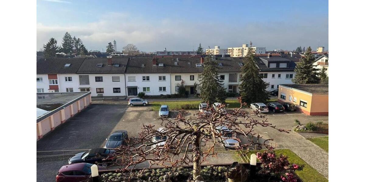 Etagenwohnung Hockenheim - 4 Zimmer, 89 m&sup2;, 249.000&euro; | Angebot:26648092