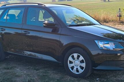 Skoda Fabia 92.372 km 7.800 &euro; Balingen-Weilstetten 72336