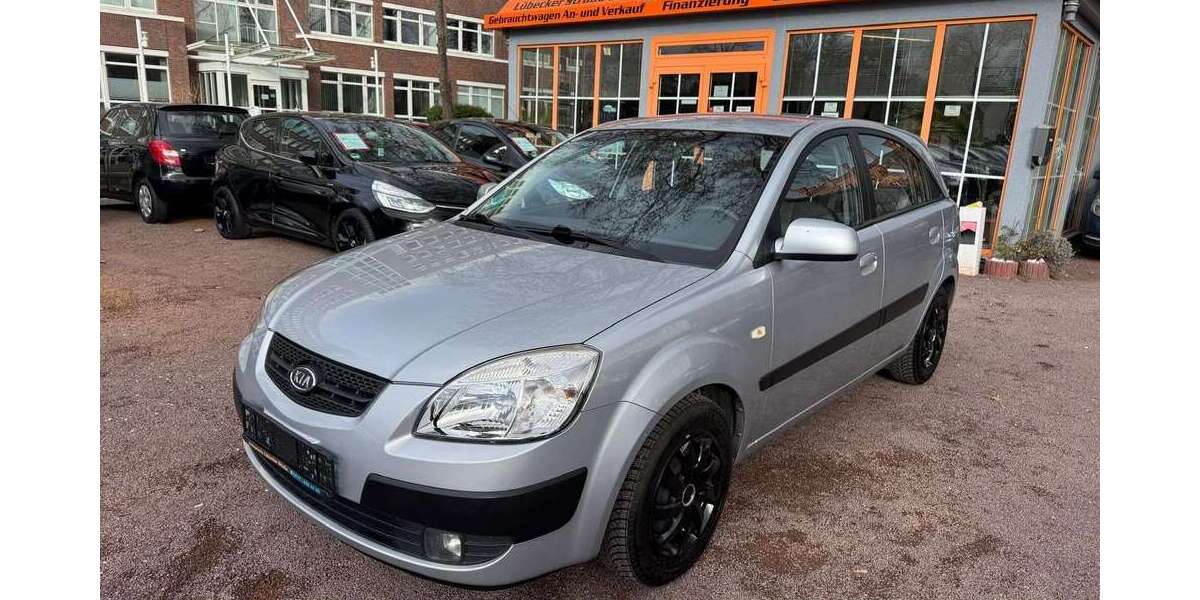 Kia Rio 88.050 km 2.890 &euro; Magdeburg 39124
