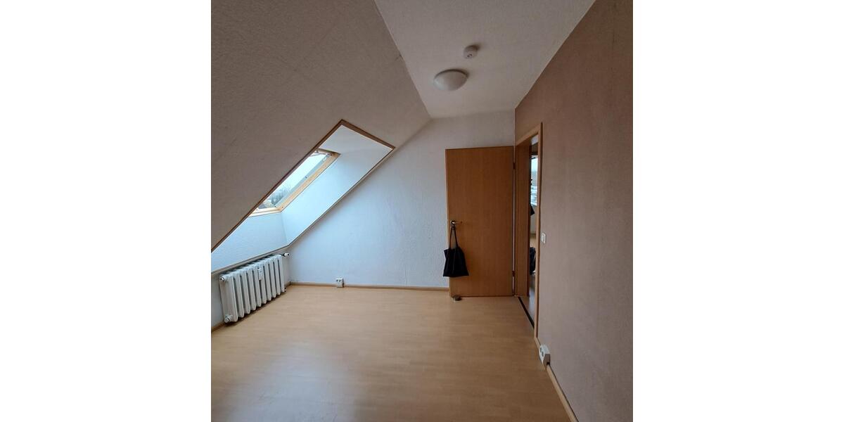 Dachgeschoßwohnung Salzwedel - 2 Zimmer, 35 m&sup2;, 44.000&euro; | Angebot:19102568