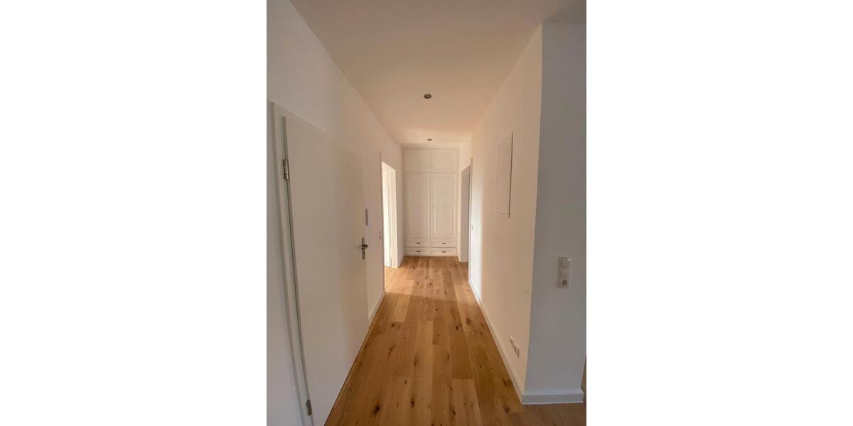 Dachgeschoßwohnung Koblenz - 4 Zimmer, 96 m&sup2;, 1.259&euro; | Angebot:26536288