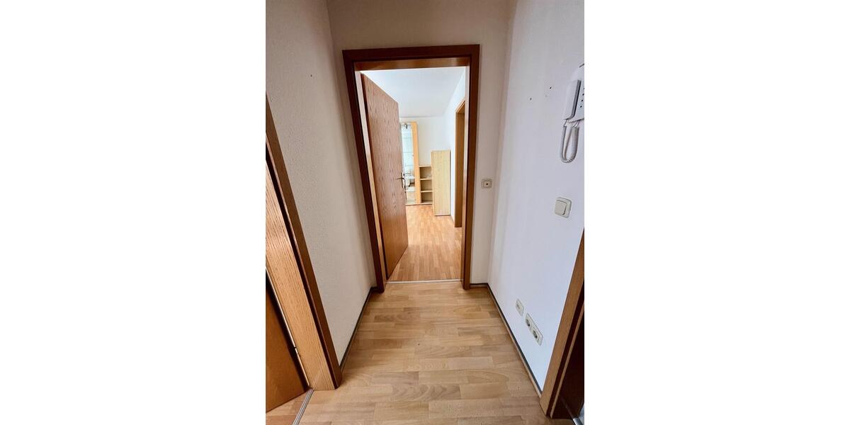 Etagenwohnung Oelsnitz (Vogtland) - 2 Zimmer, 48 m&sup2;, 309&euro; | Angebot:26150546