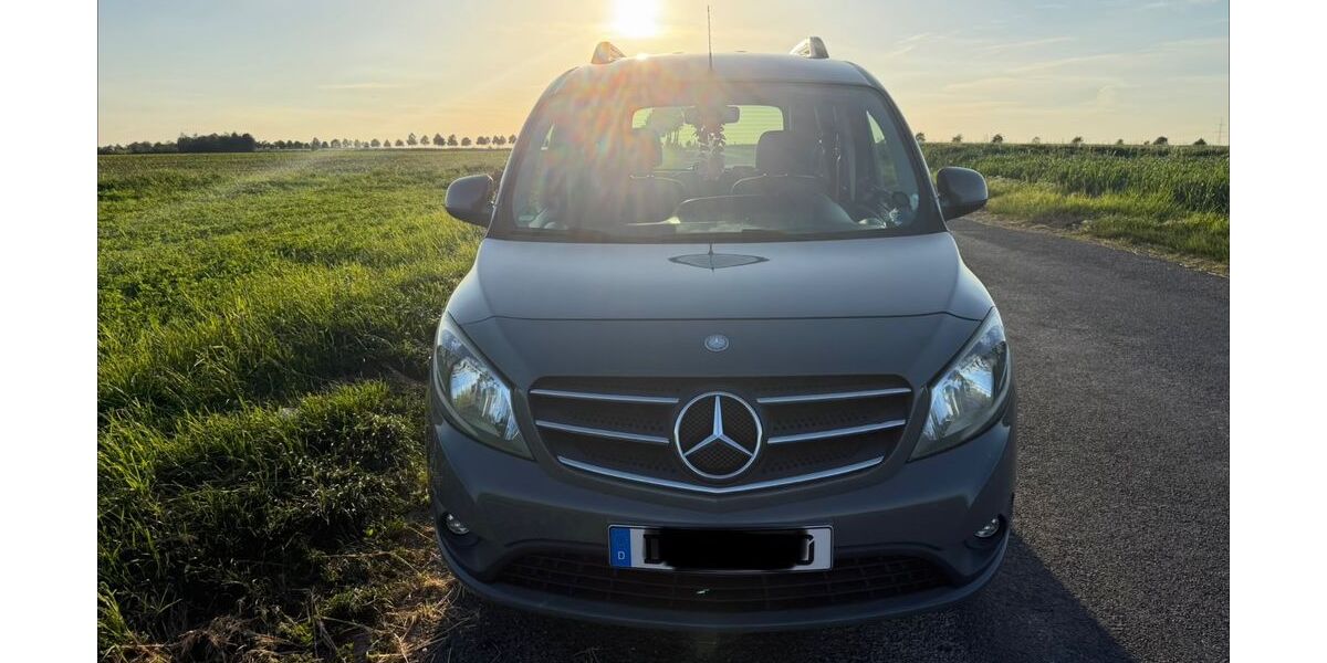 Mercedes-Benz Citan 147.000 km 8.599 &euro; Waldheim 04736