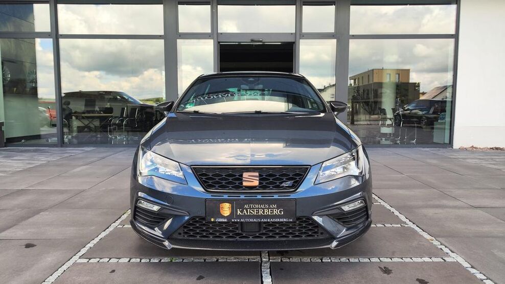 Seat Leon 95.900 km 23.900 € Gießen 35396