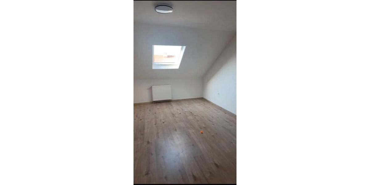Dachgeschoßwohnung Neunkirchen Kohlhof - 2 Zimmer, 53 m&sup2;, 573&euro; | Angebot:26413179