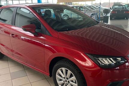 Seat Ibiza 2.950 km 18.690 &euro; Batzhausen 92358