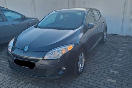 Renault Megane 170.000 km 3.000 &euro; Maintal 63477