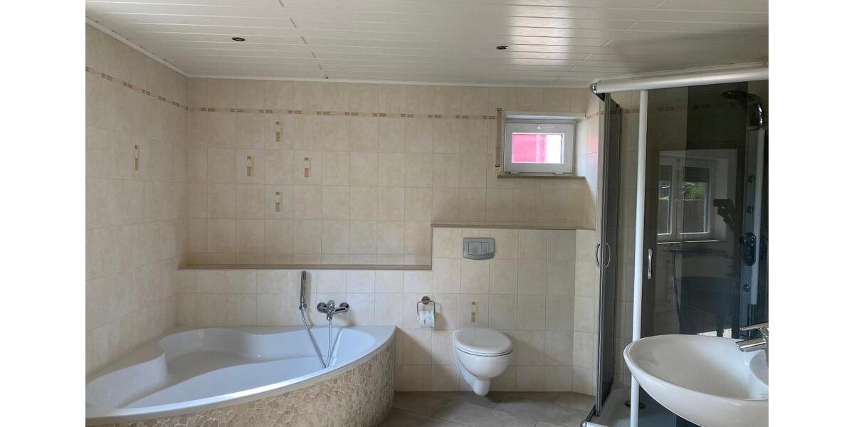 Reihenhaus Bellheim - 6 Zimmer, 186 m&sup2;, 1.600&euro; | Angebot:26323064