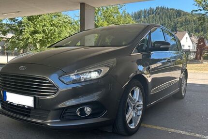 Ford S-Max 137.000 km 13.300 &euro; Hausach 77756