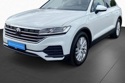 VW Touareg 22.390 km 57.833 &euro; Kassel 34123