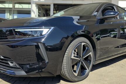 Opel Astra 16.999 km 22.990 € Rothenburg ob der Tauber 91541