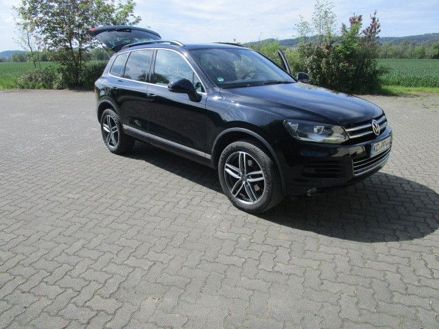 VW Touareg 255.000 km 11.300 € Weißenbrunn 96369