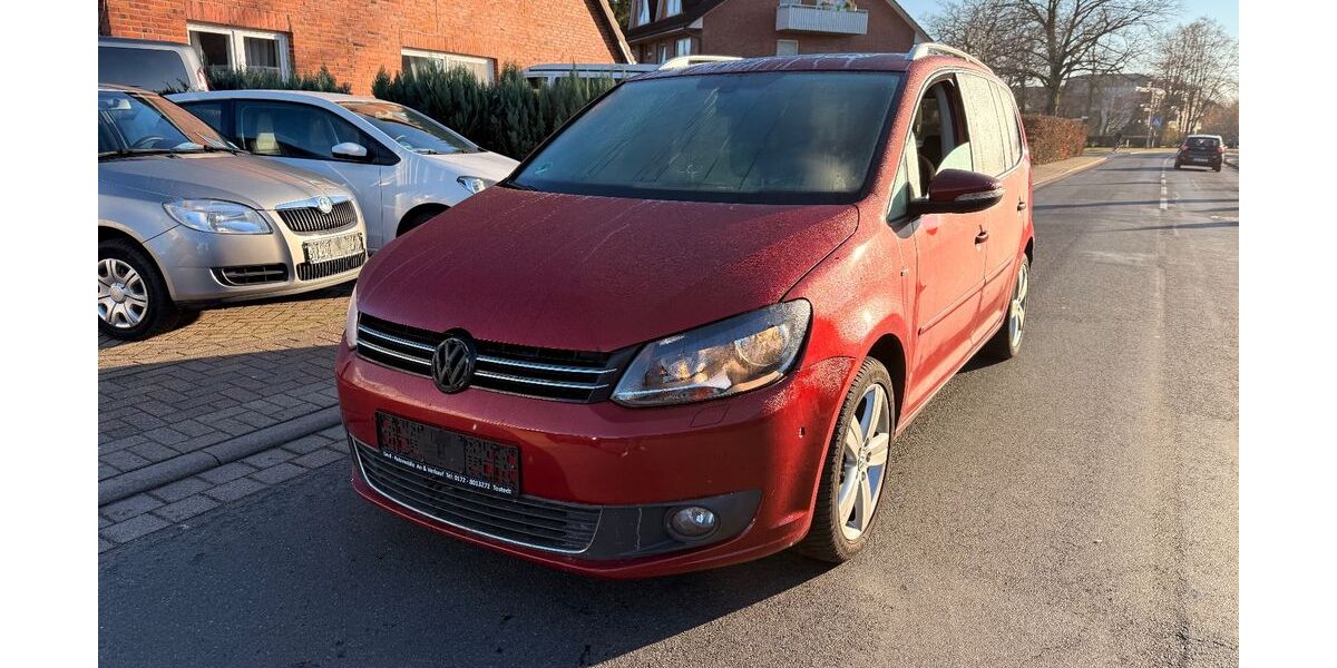 VW Touran 228.974 km 5.499 &euro; Tostedt 21255