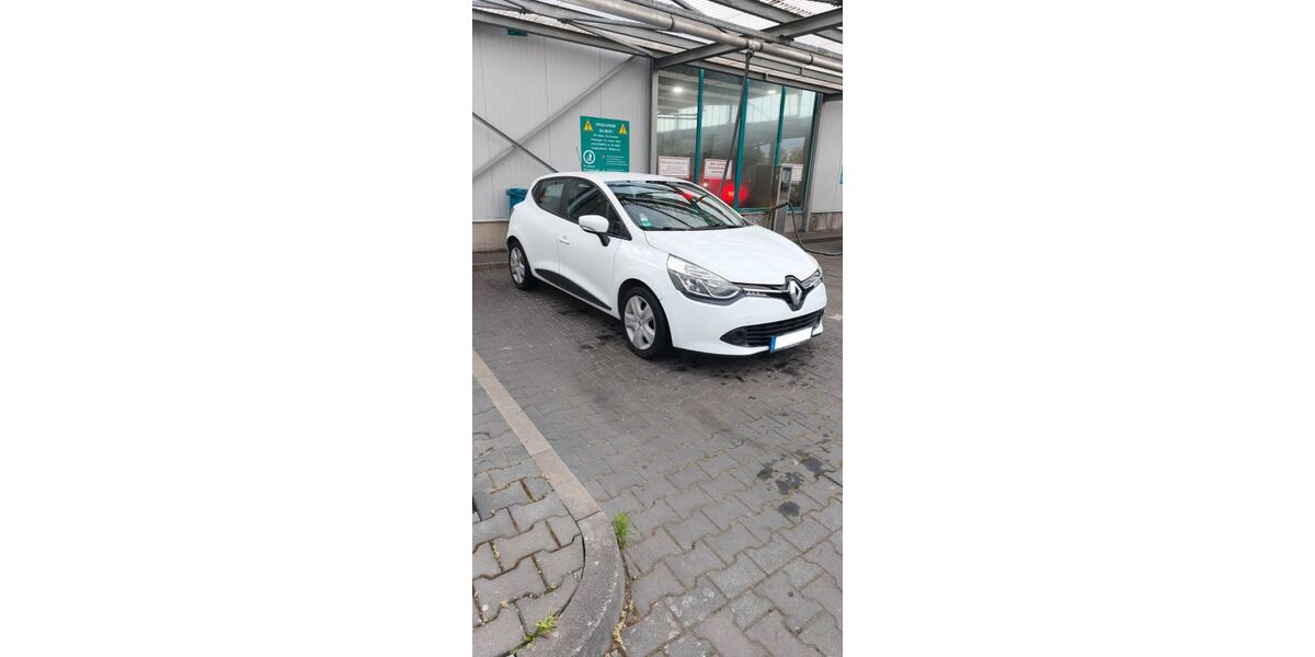 Renault Clio 151.000 km 2.599 &euro; Hürth 50354