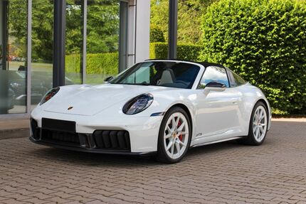 Porsche 992 4.650 km 208.900 &euro; Grünwald 82031