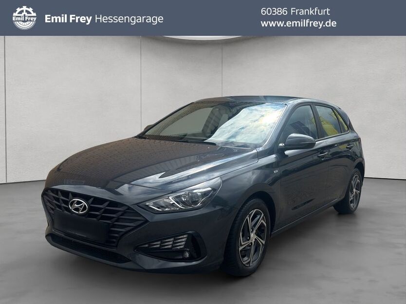 i30