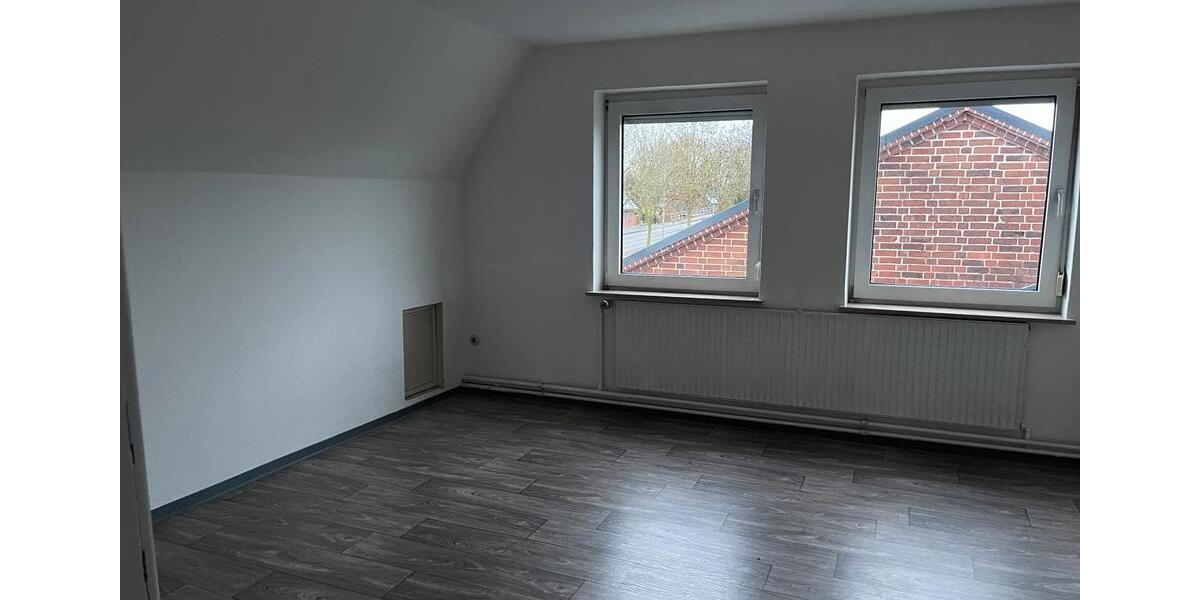 Etagenwohnung Jork - 3 Zimmer, 130 m&sup2;, 1.350&euro; | Angebot:25182837