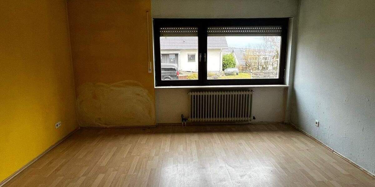 Mehrfamilienhaus, Wohnhaus Remchingen- Nöttingen Nöttingen - 7 Zimmer, 185 m&sup2;, 449.000&euro; | Angebot:25708092