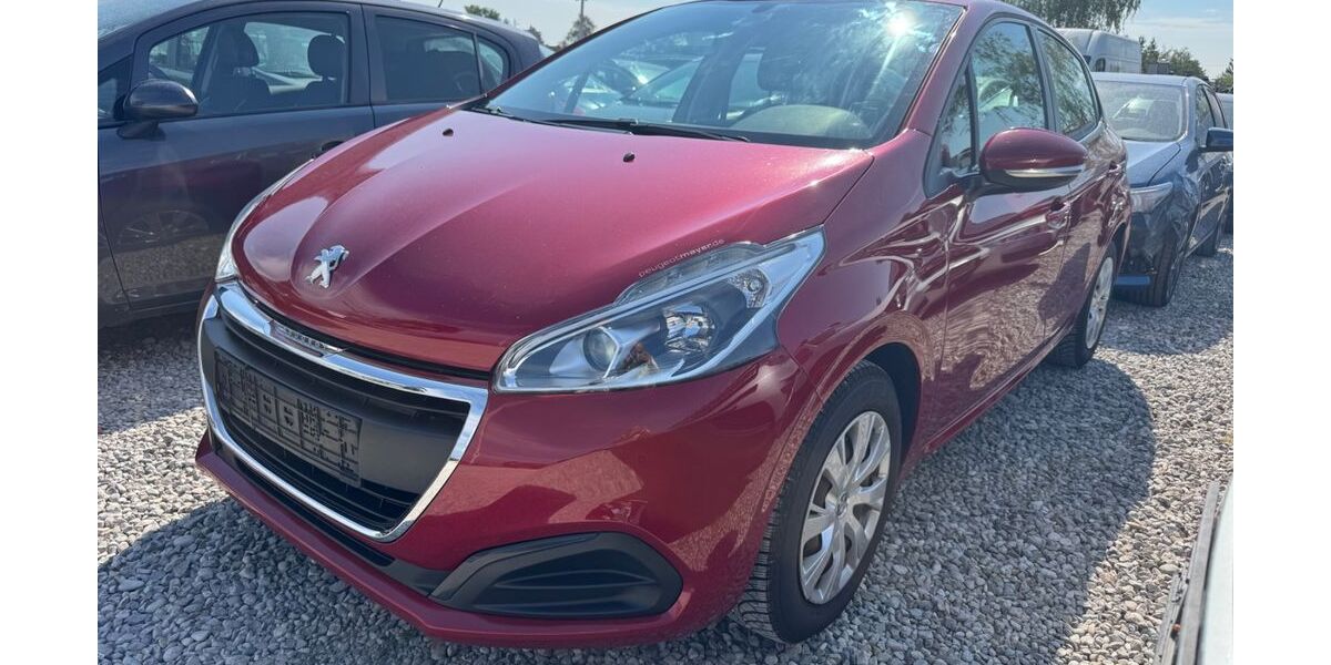 Peugeot 208 205.000 km 3.900 &euro; München 81829