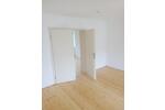 Etagenwohnung Holzkirchen - 3.5 Zimmer, 105 m&sup2;, 1.300&euro; | Angebot:25899379