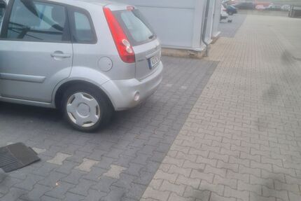 Ford Fiesta 147.000 km 1.699 € koblenz 56079