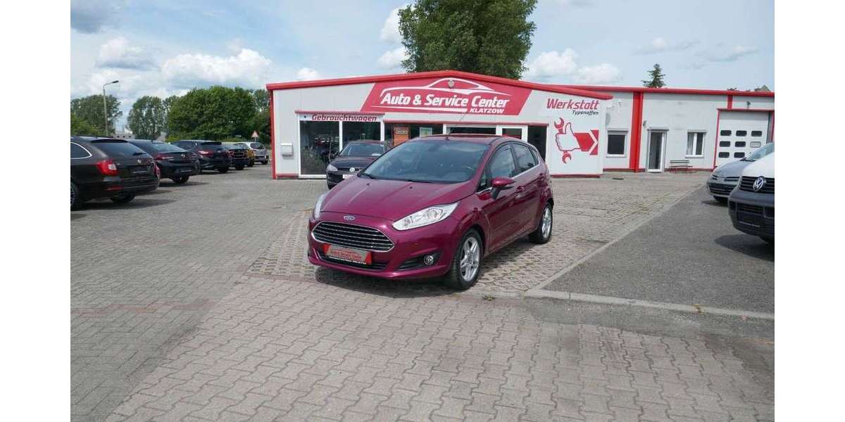 Ford Fiesta 124.681 km 5.280 &euro; Altentreptow 17087
