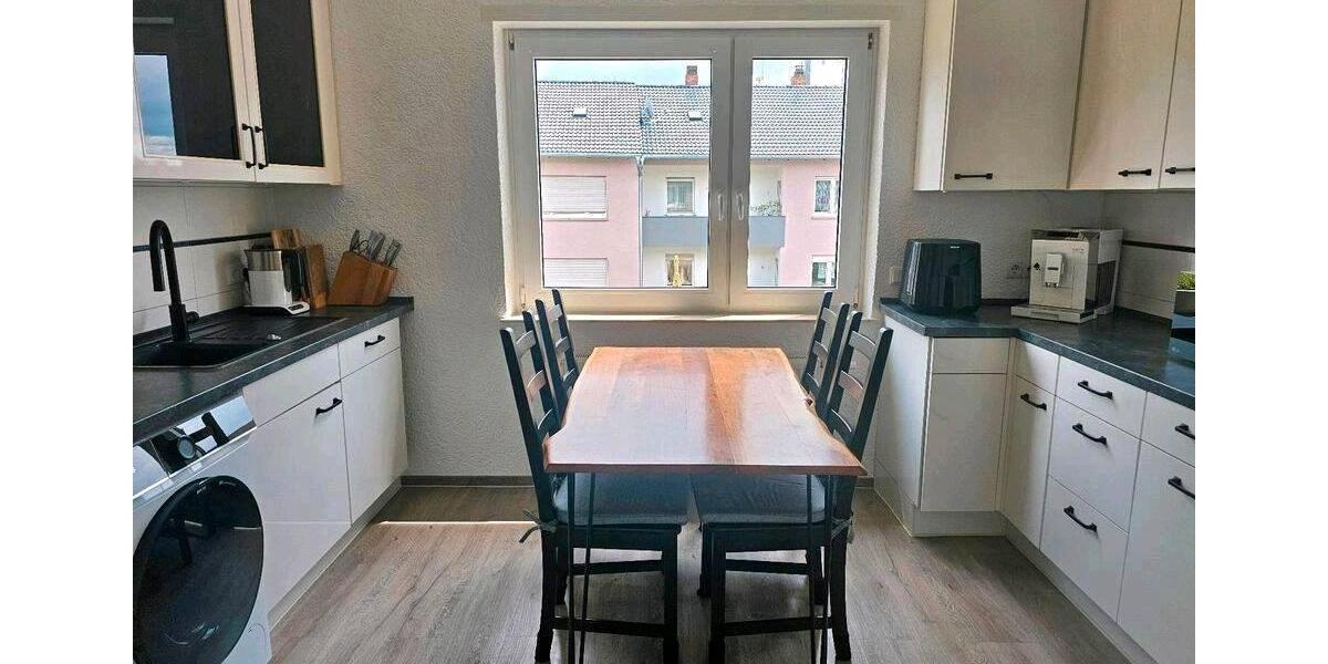 Etagenwohnung Neustadt an der Weinstraße - 4 Zimmer, 87 m&sup2;, 310.000&euro; | Angebot:26579663