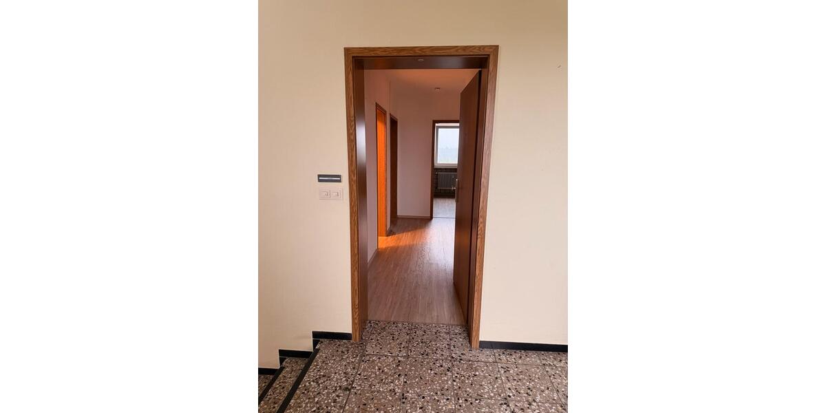 Etagenwohnung Hof Neuhof - 2 Zimmer, 70 m&sup2;, 125.000&euro; | Angebot:27300341