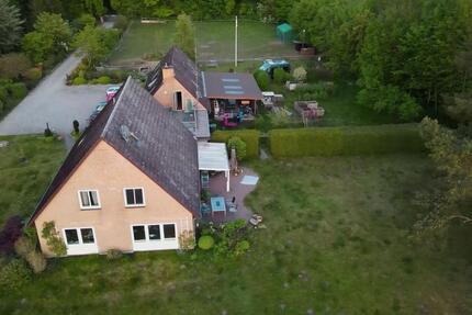 Zimmer frei in Land-WG