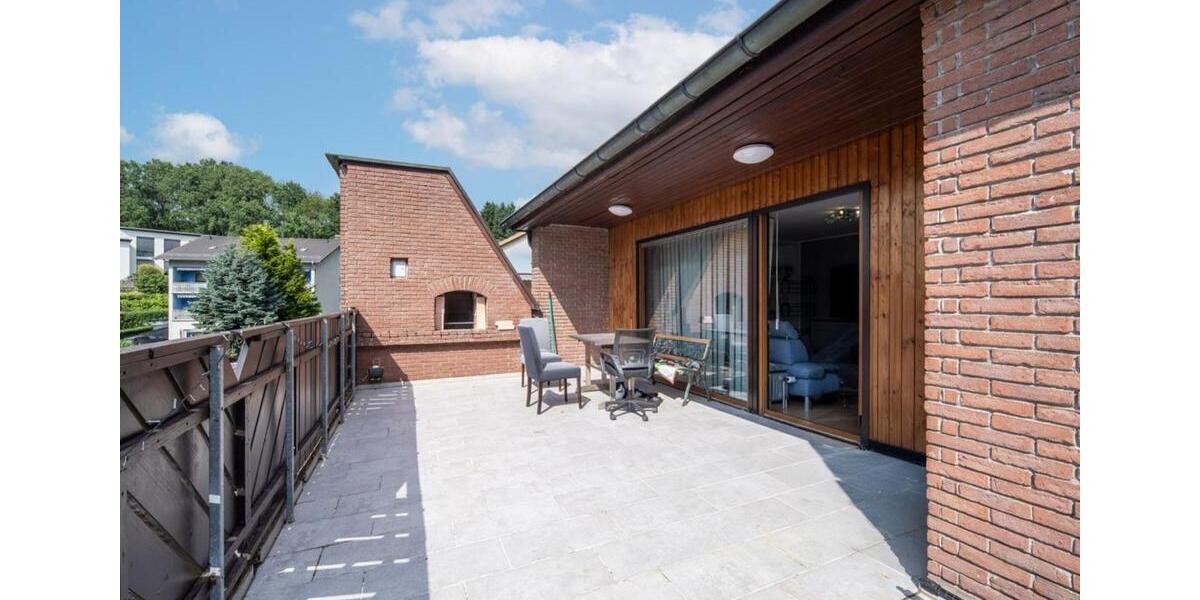 Komfort-Wohnung (SANIERT) 126qm + 32qm Balkon 5 zimmer