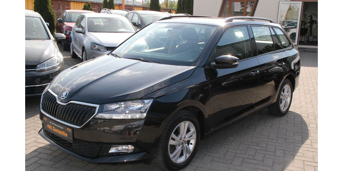 Skoda Fabia 71.210 km 12.790 &euro; Falkensee 14612