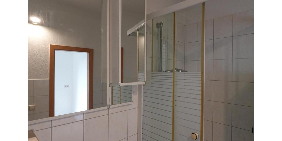 Etagenwohnung Niesky - 2 Zimmer, 44 m&sup2;, 230&euro; | Angebot:26195910