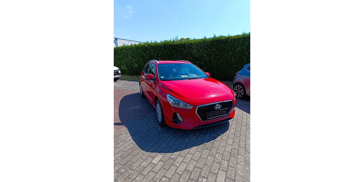 Hyundai i30 84.860 km 10.990 &euro; Fürstenwalde 15517