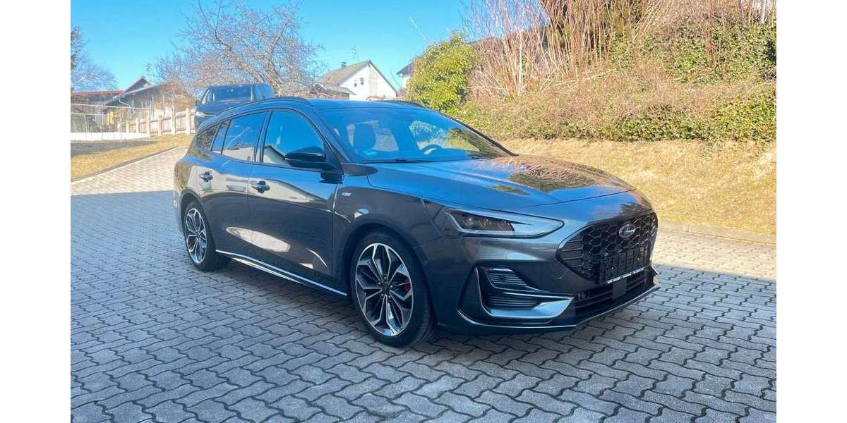 Ford Focus 13.450 km 24.500 &euro; Fichtelberg 95686