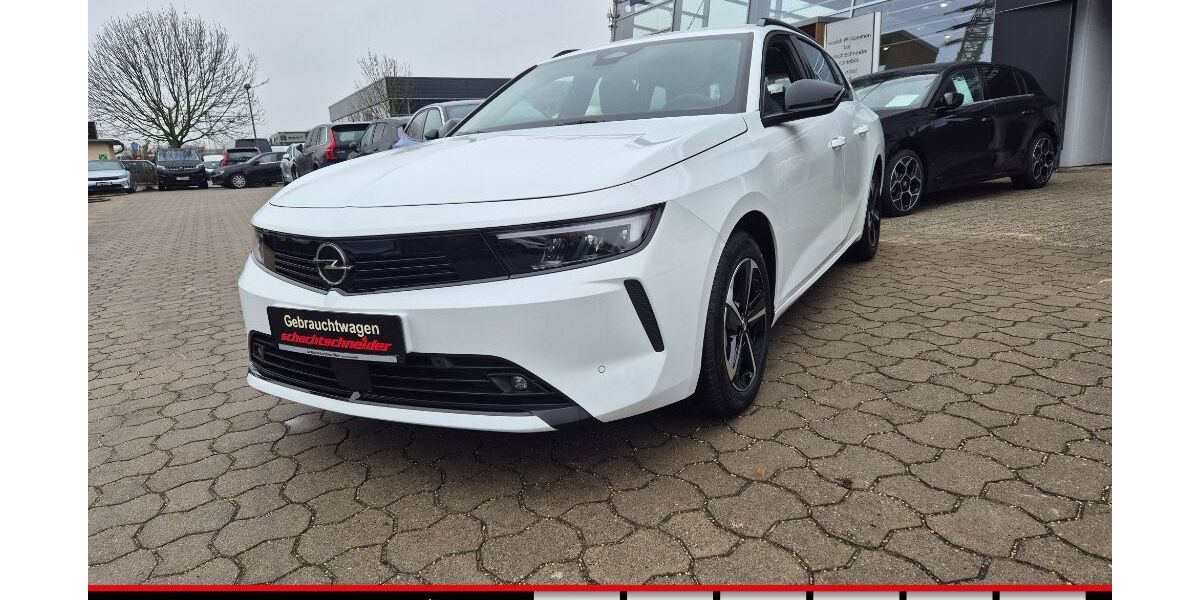 Opel Astra 4.479 km 22.490 € Potsdam 14482