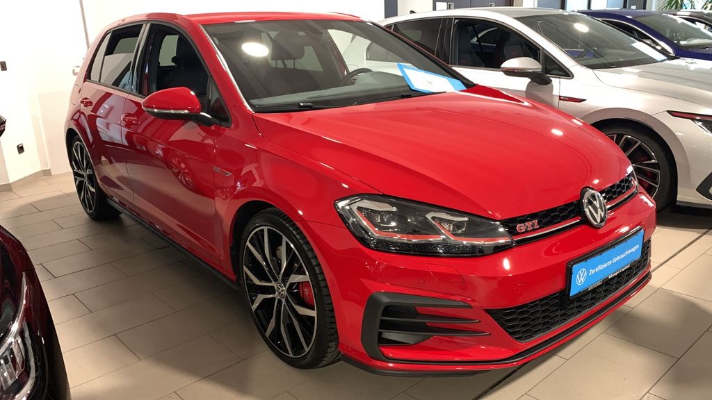 VW Golf 43.000 km 24.500 &euro; Ihrlerstein 93346