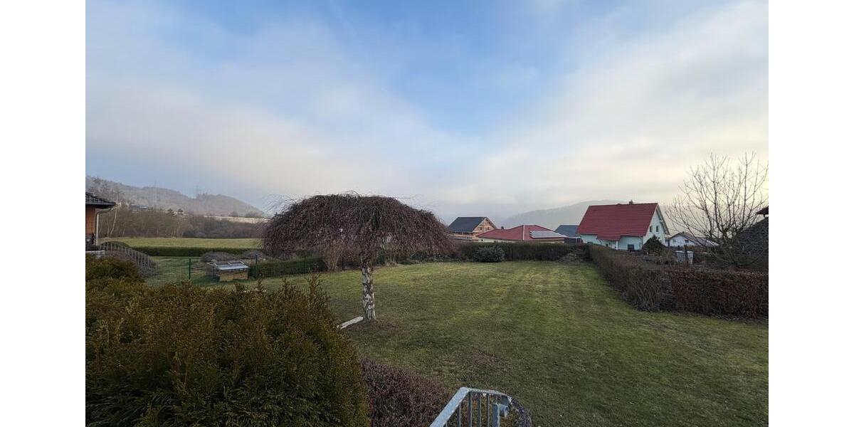 Bungalow Herleshausen - 5 Zimmer, 190 m&sup2;, 1.425&euro; | Angebot:25615087