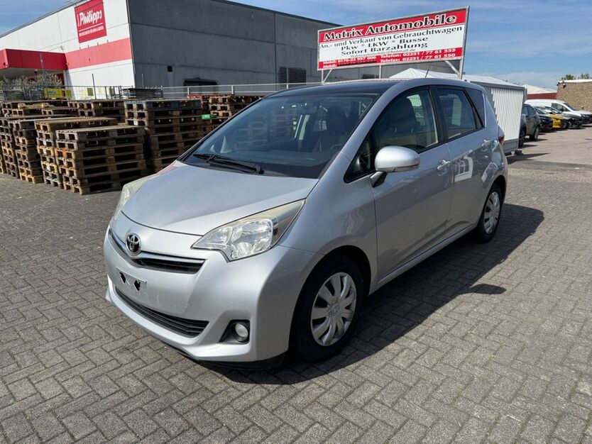 Toyota Verso-S 218.000 km 3.999 € Euskirchen 53879