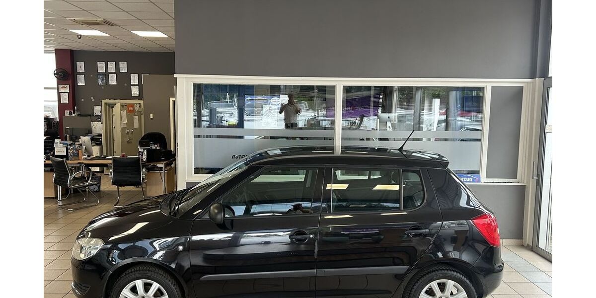 Skoda Fabia 141.111 km 3.990 &euro; Hannover 30419