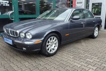 Jaguar XJ 117.400 km 18.980 &euro; Karlsruhe 76185