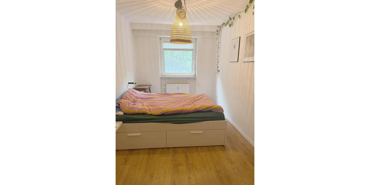 Etagenwohnung Karlsruhe Durlach - 3 Zimmer, 104 m&sup2;, 1.279&euro; | Angebot:26648051