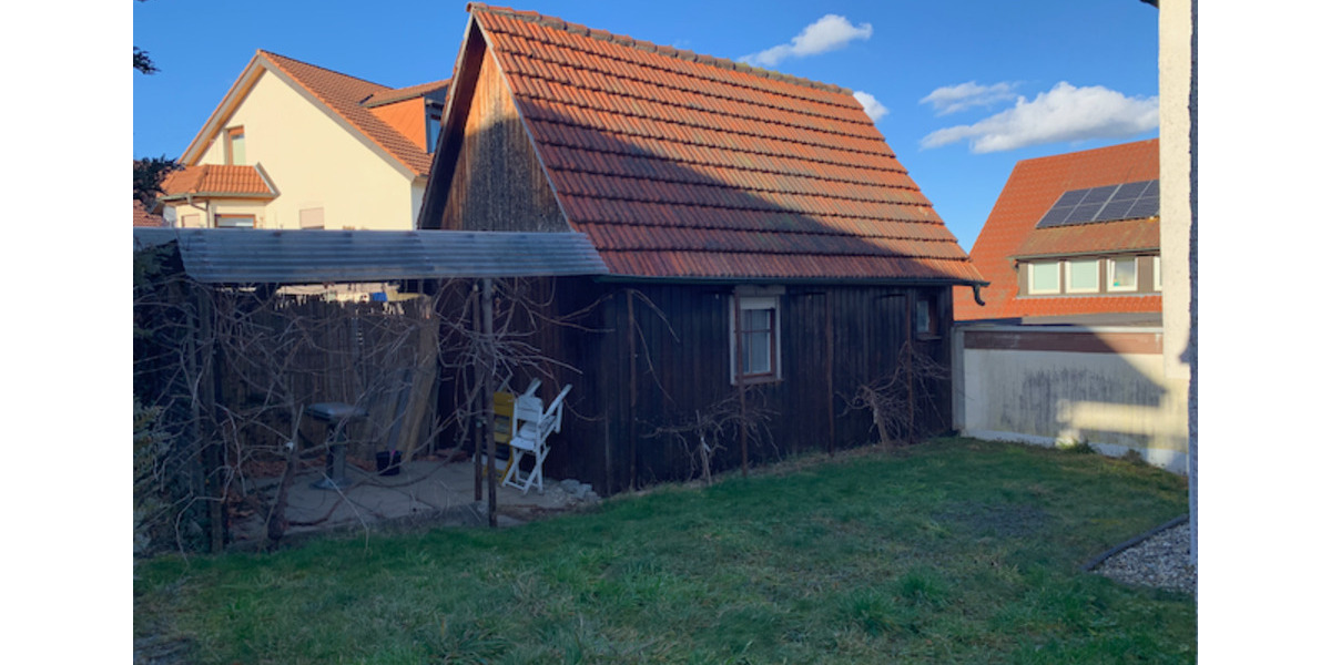 Haus statt Wohnung mieten - Renoviertes EFH mit grossem Garten 4 zimmer